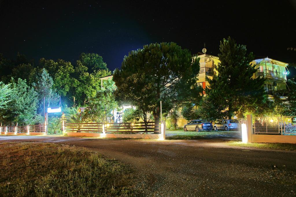 Hotel Geromichalos Paralia Skotinas Exterior foto