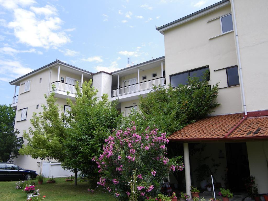 Hotel Geromichalos Paralia Skotinas Exterior foto